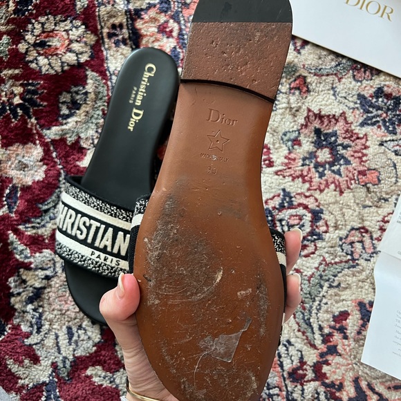 Dior slides - Picture 3 of 6